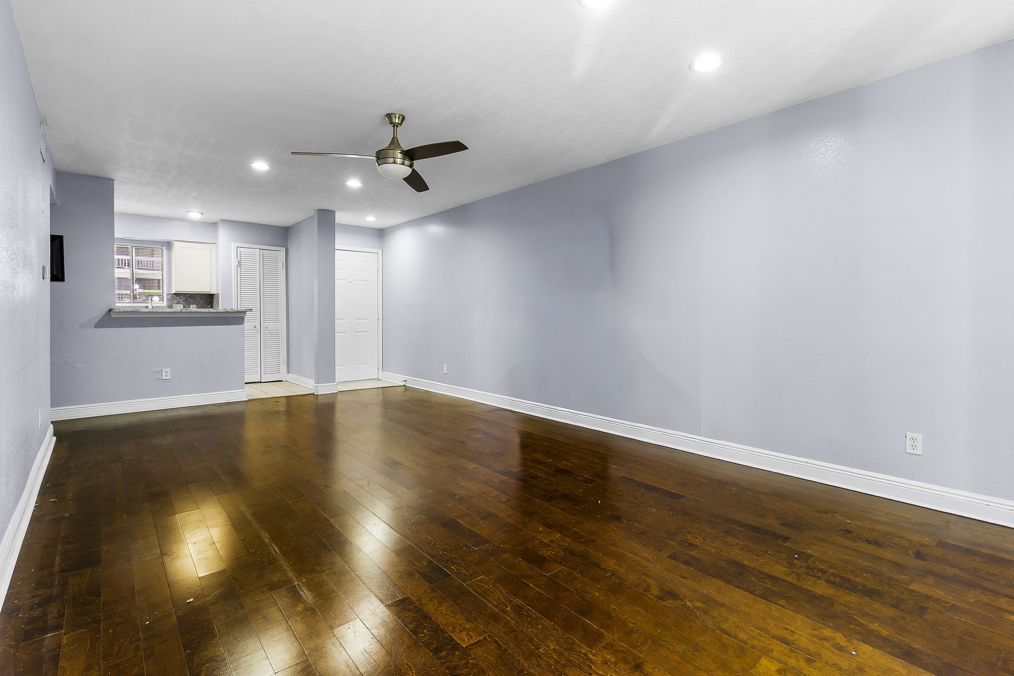 12100 Melville Drive 301c Property Photo 7