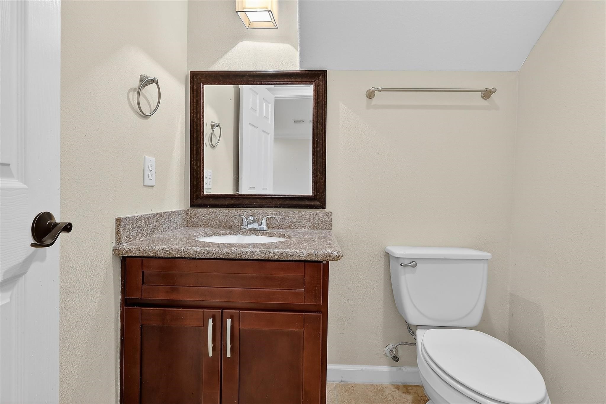 6119 Shadow Isle Lane Property Photo 11