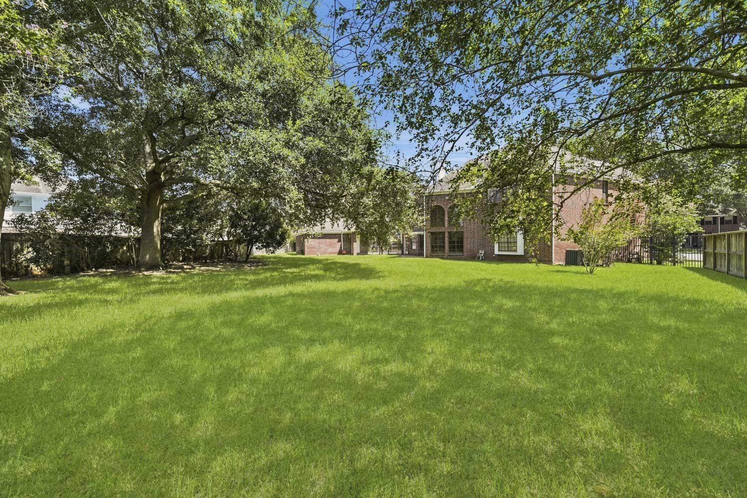 16 Fosters Court Property Photo 37