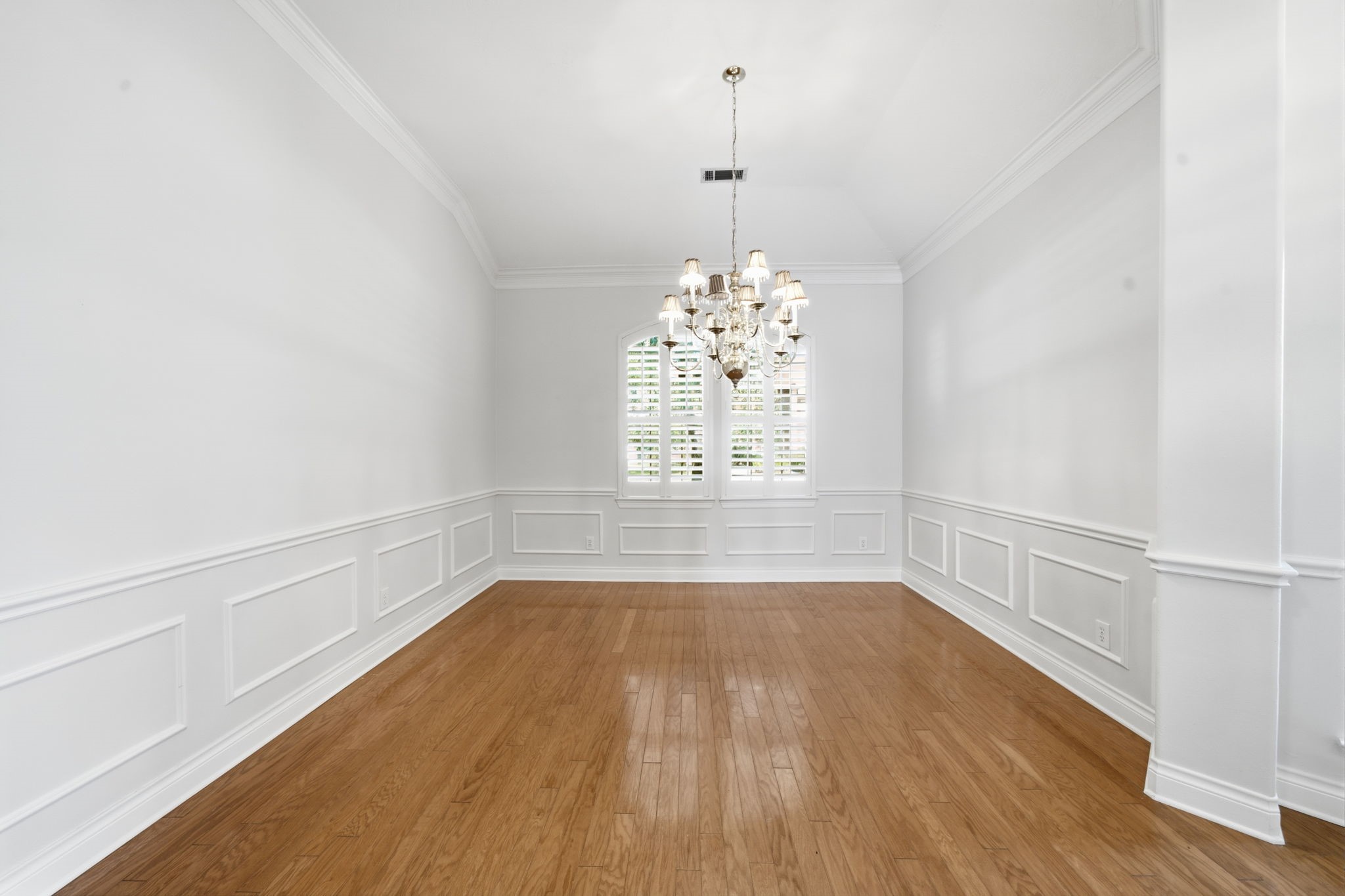 1227 Wellshire Drive Property Photo 6