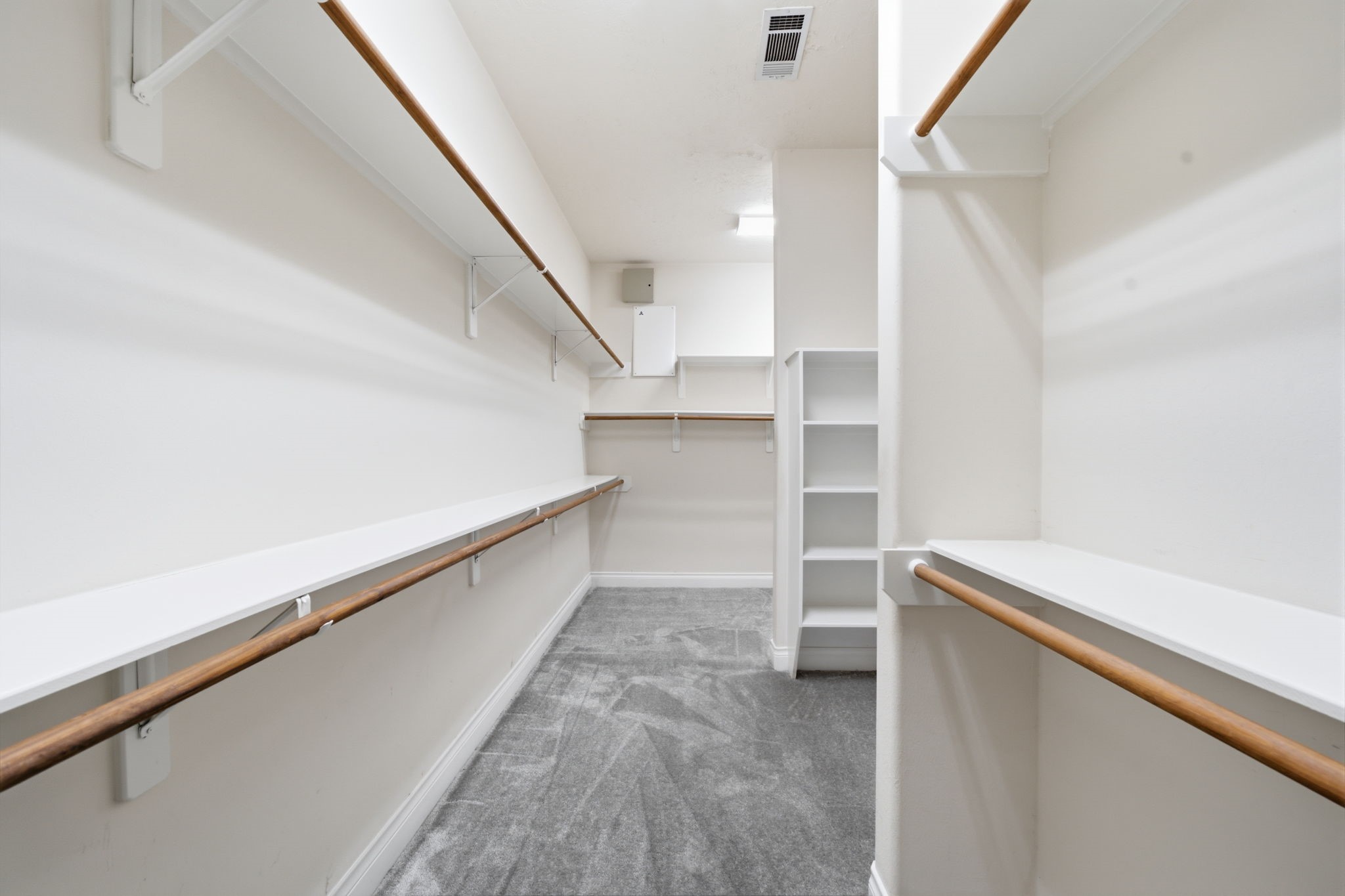 1227 Wellshire Drive Property Photo 31