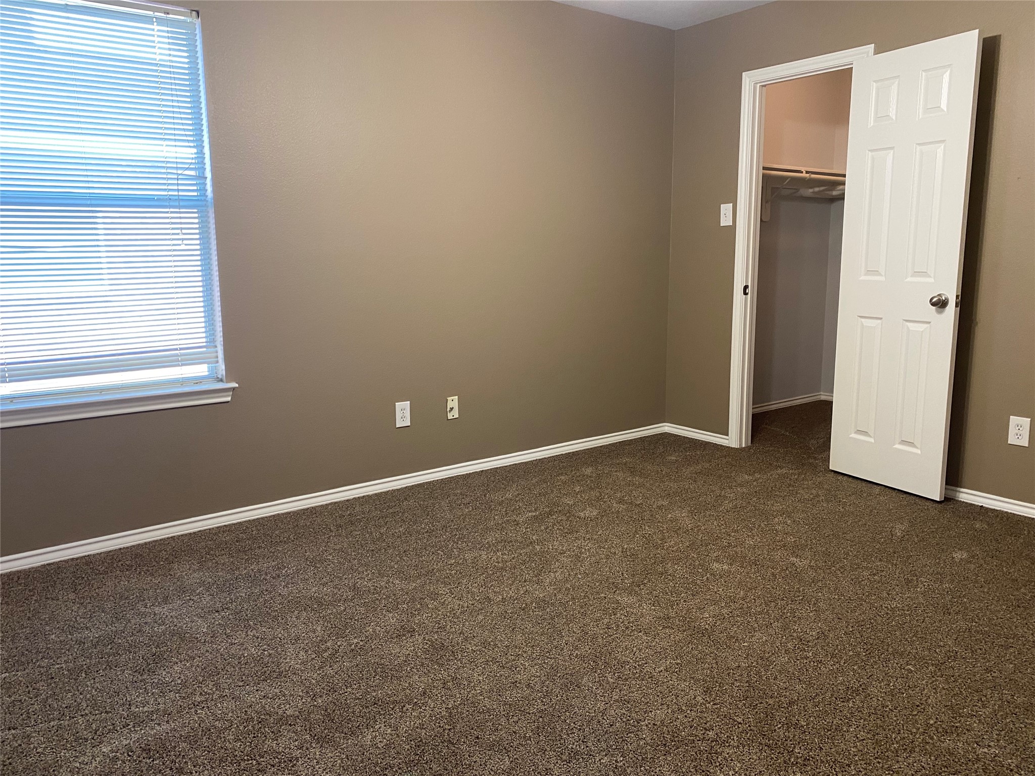 12718 Great Sands Drive Property Photo 15