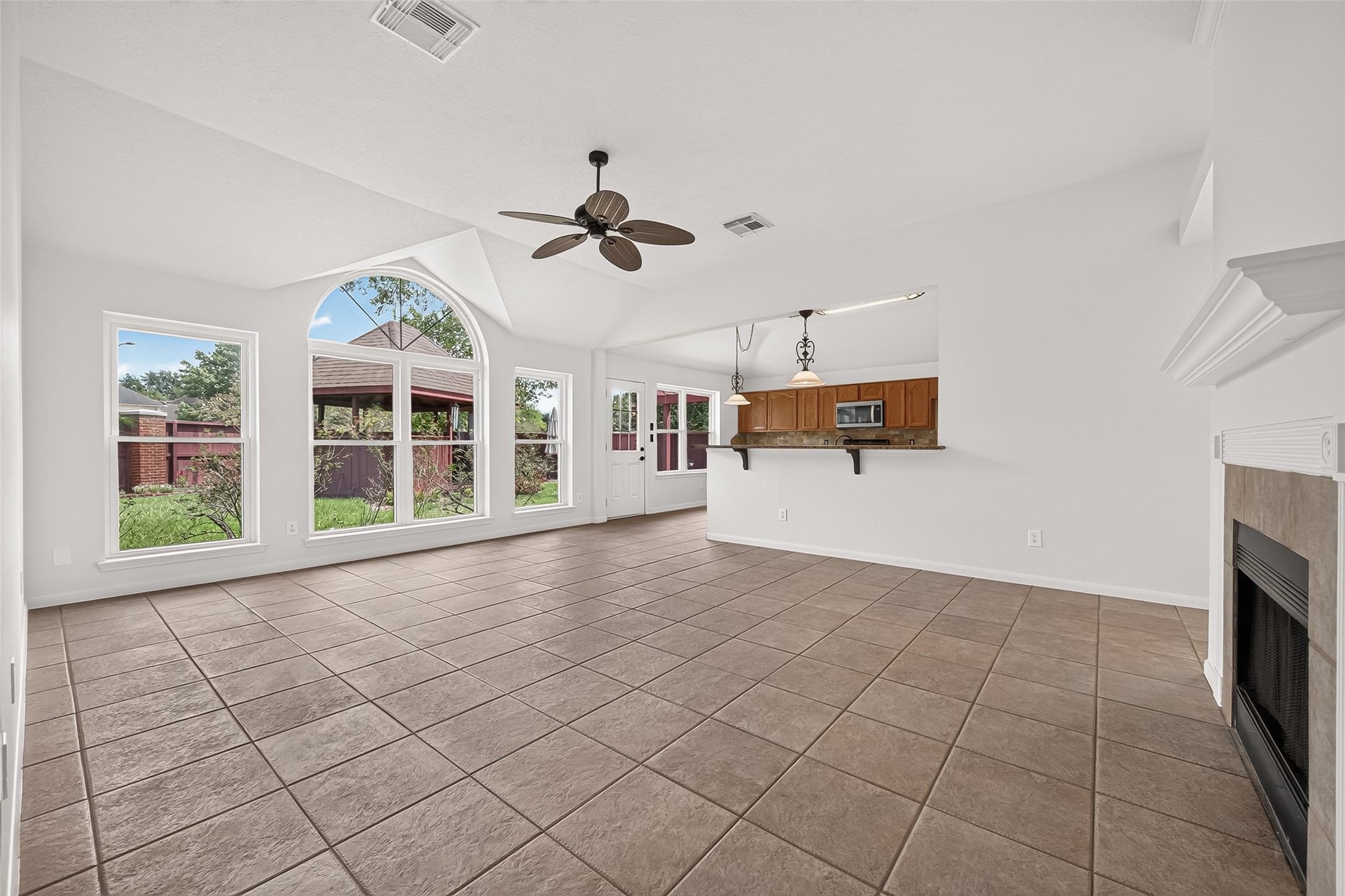 15418 Park Glen Drive Property Photo 15