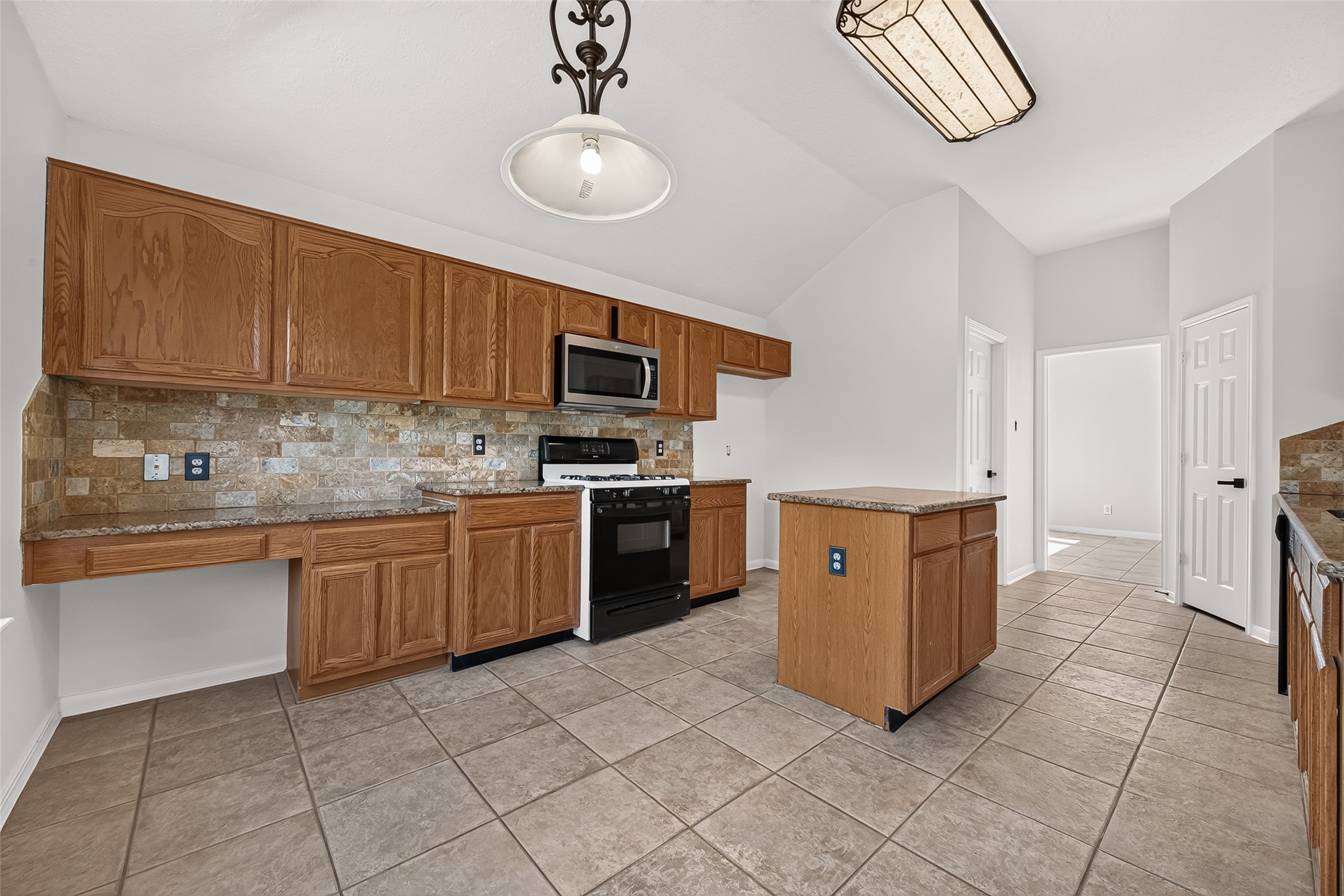 15418 Park Glen Drive Property Photo 20