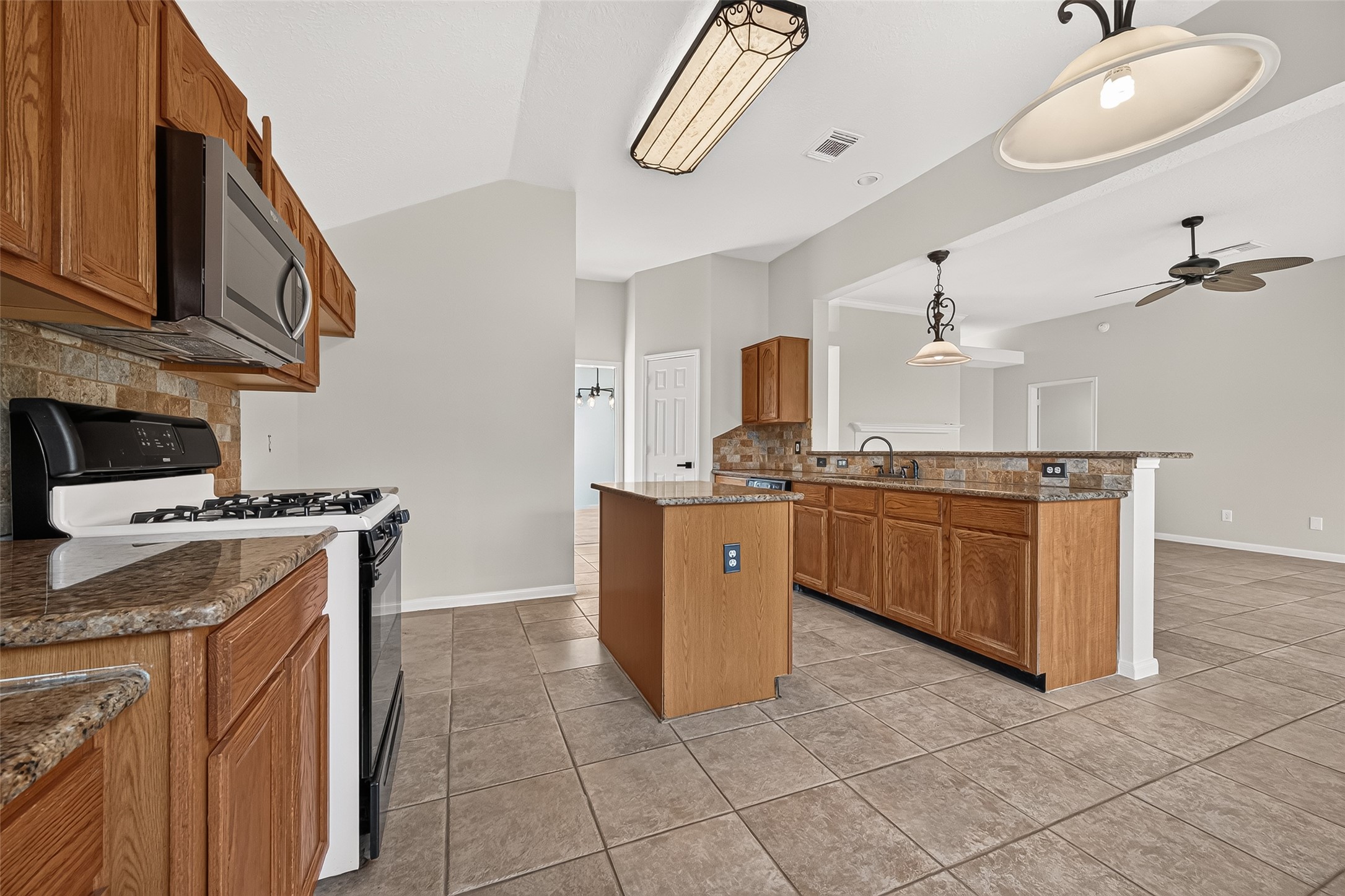 15418 Park Glen Drive Property Photo 21