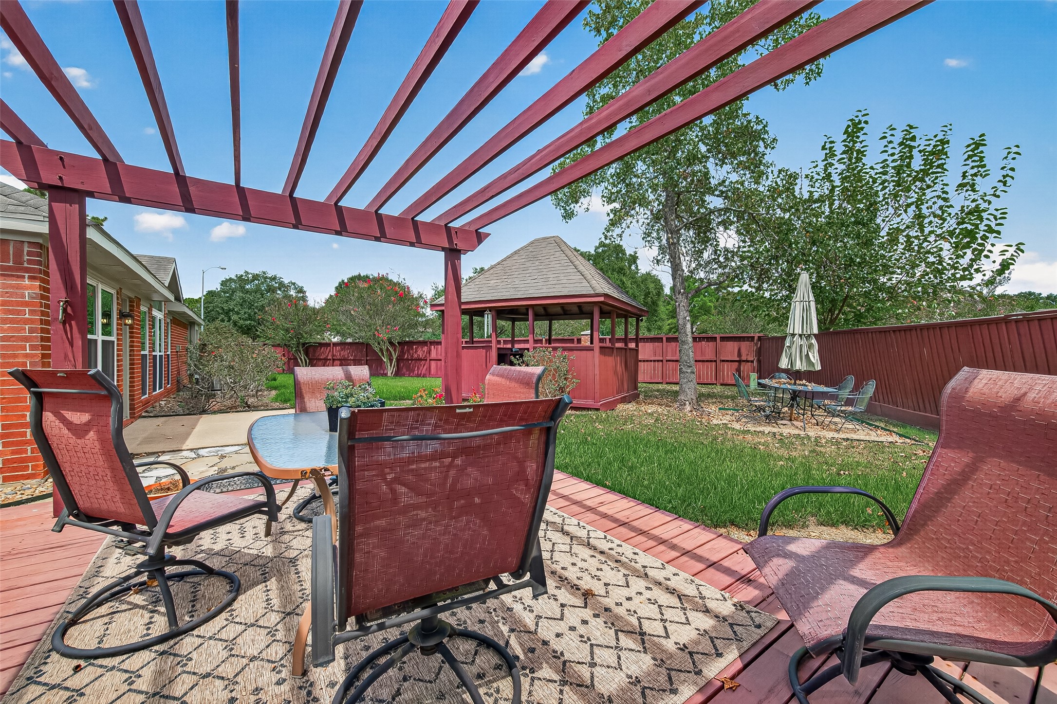 15418 Park Glen Drive Property Photo 41