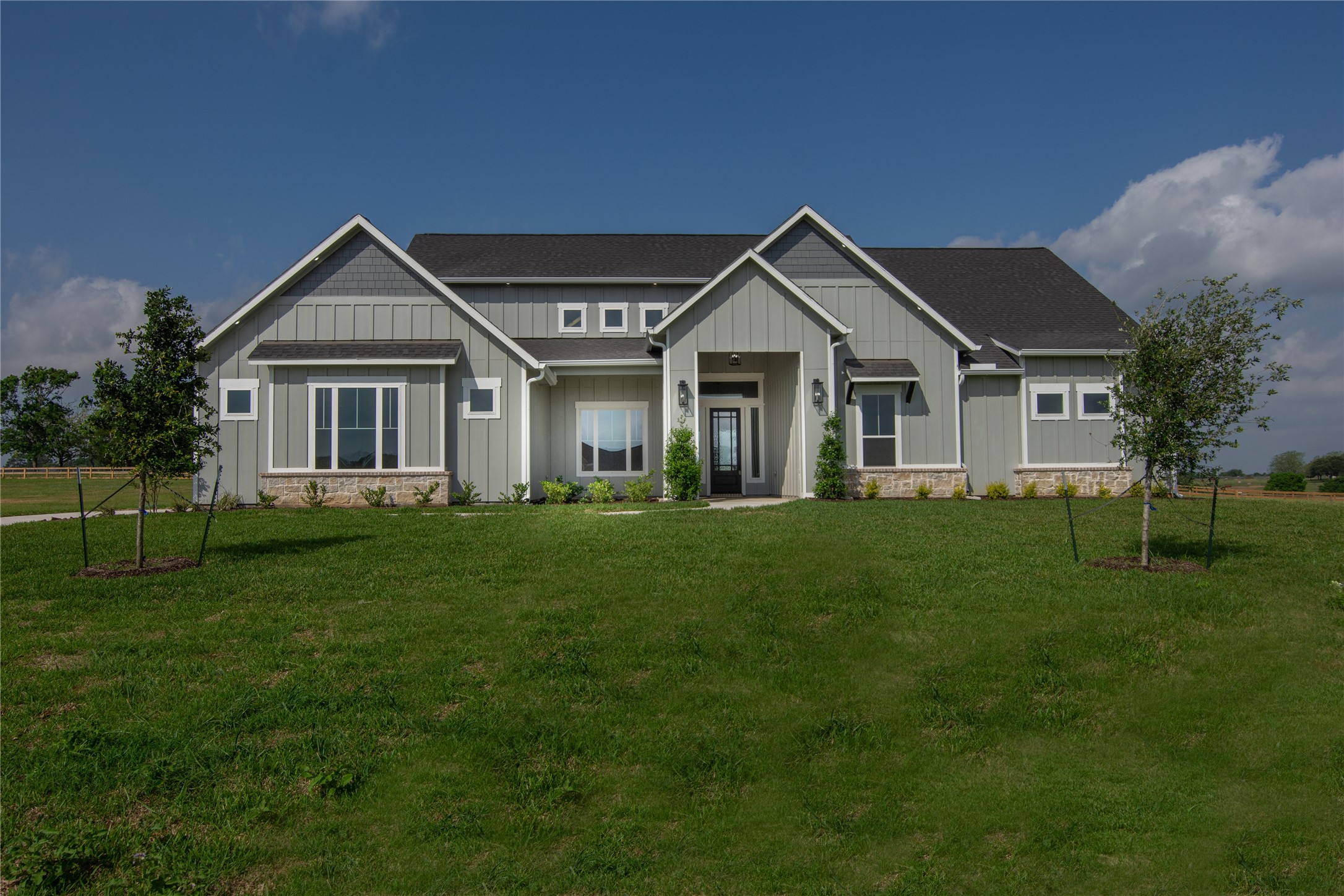 1437 Bluebonnet Ridge Drive Property Photo 1