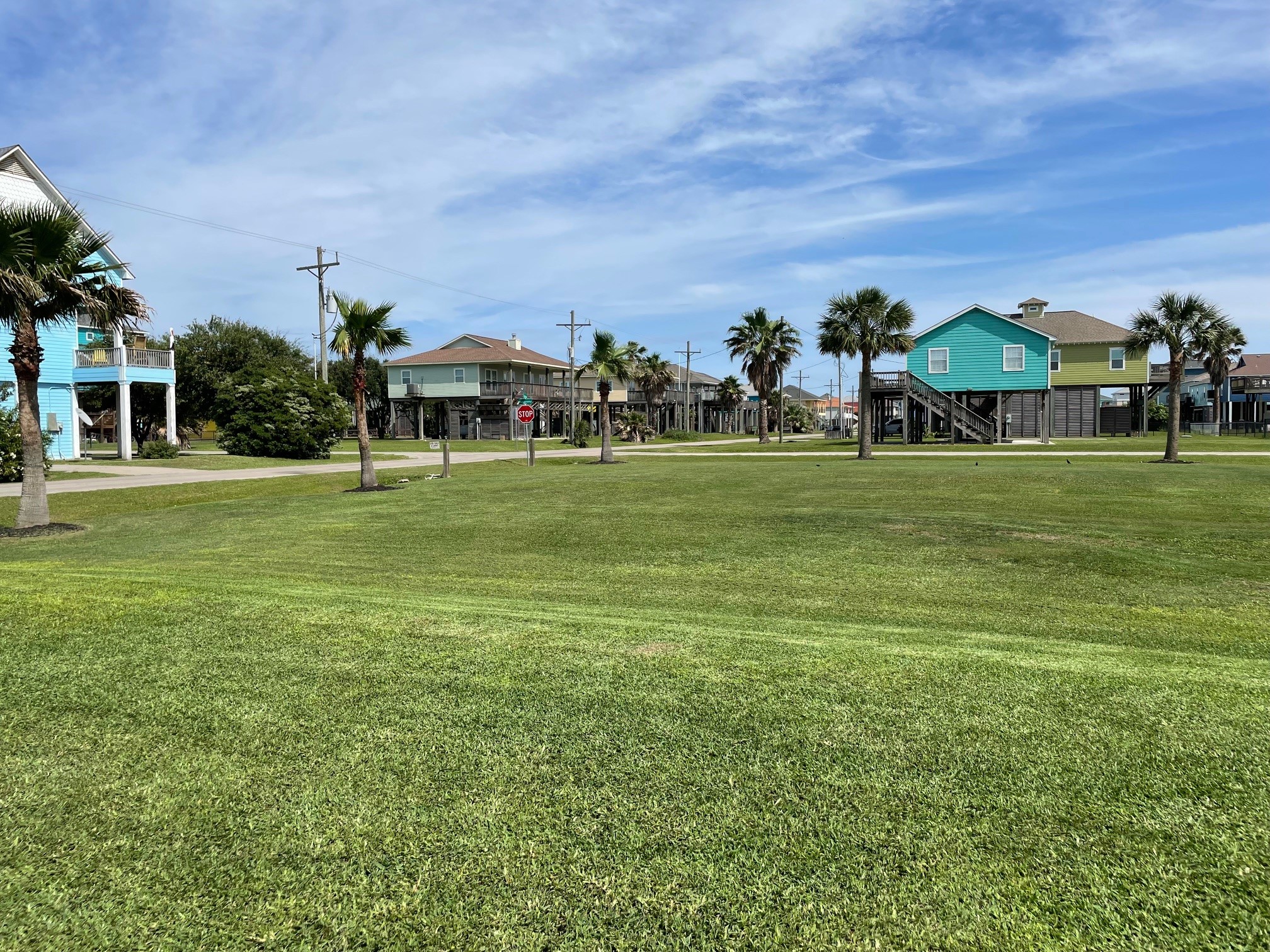 941 Gulfview Drive Property Photo 1