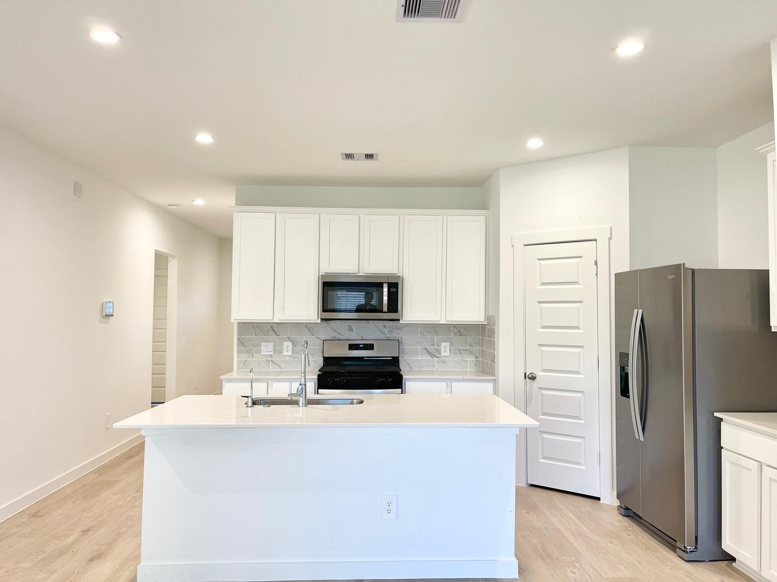 30007 Foxtail Pine Court Property Photo 7