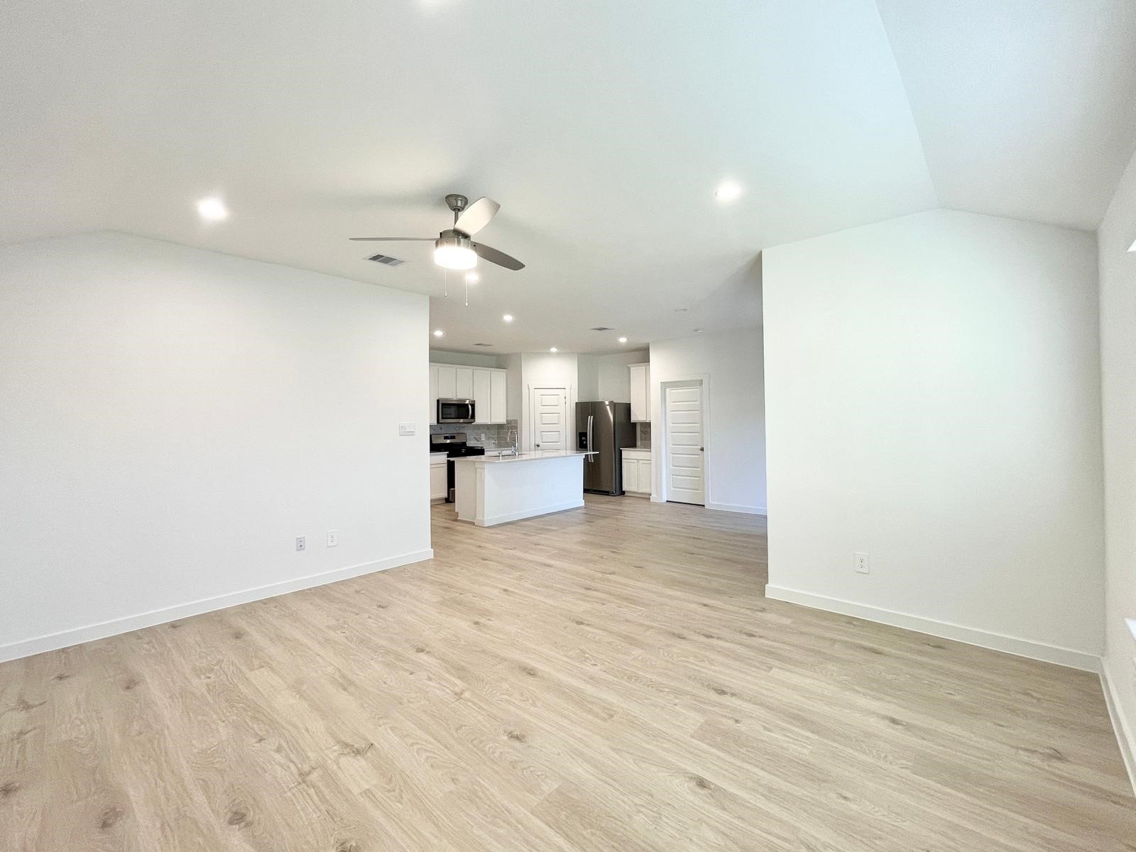 30007 Foxtail Pine Court Property Photo 10