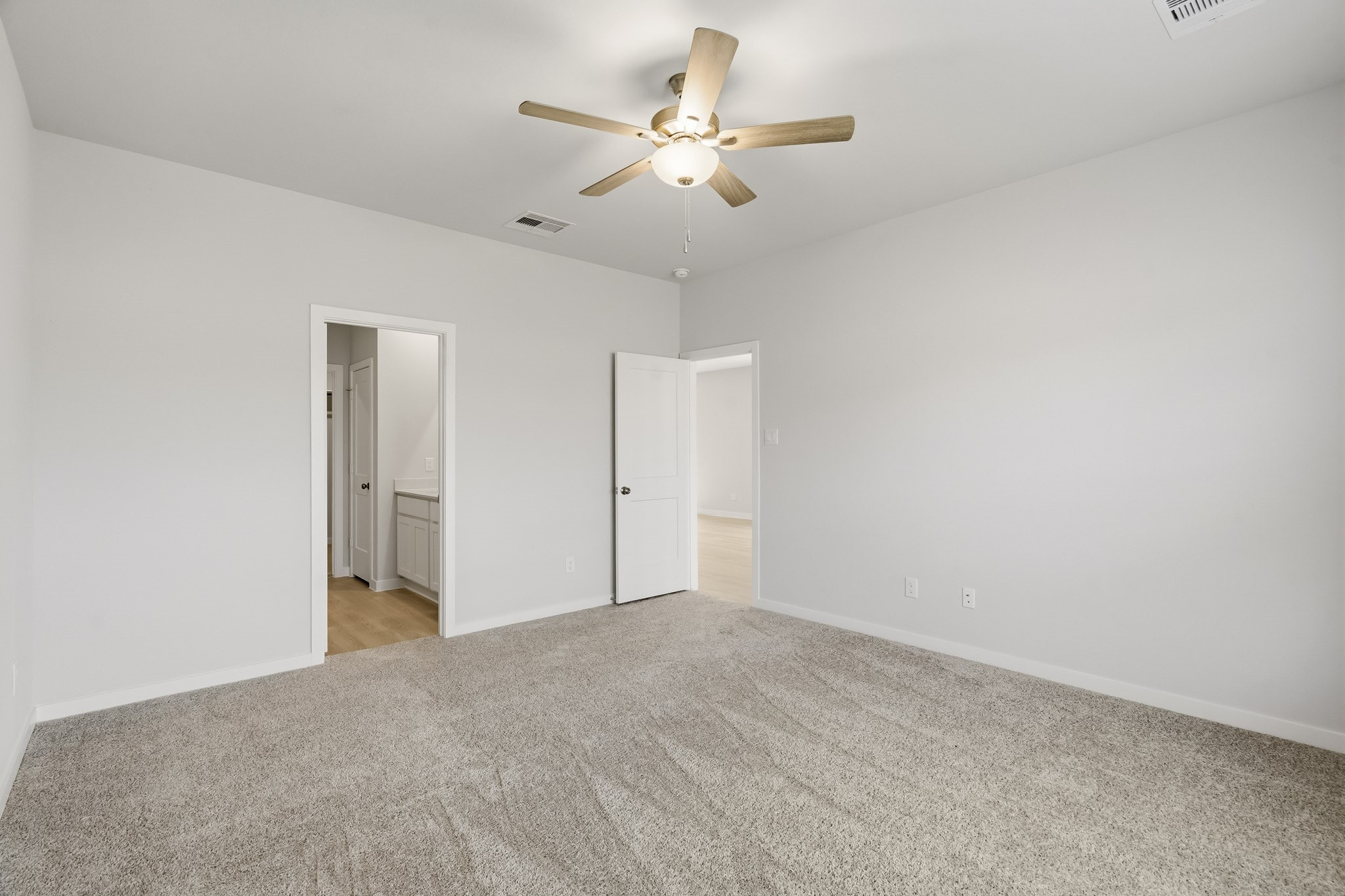 4038 Bay Court Property Photo 16