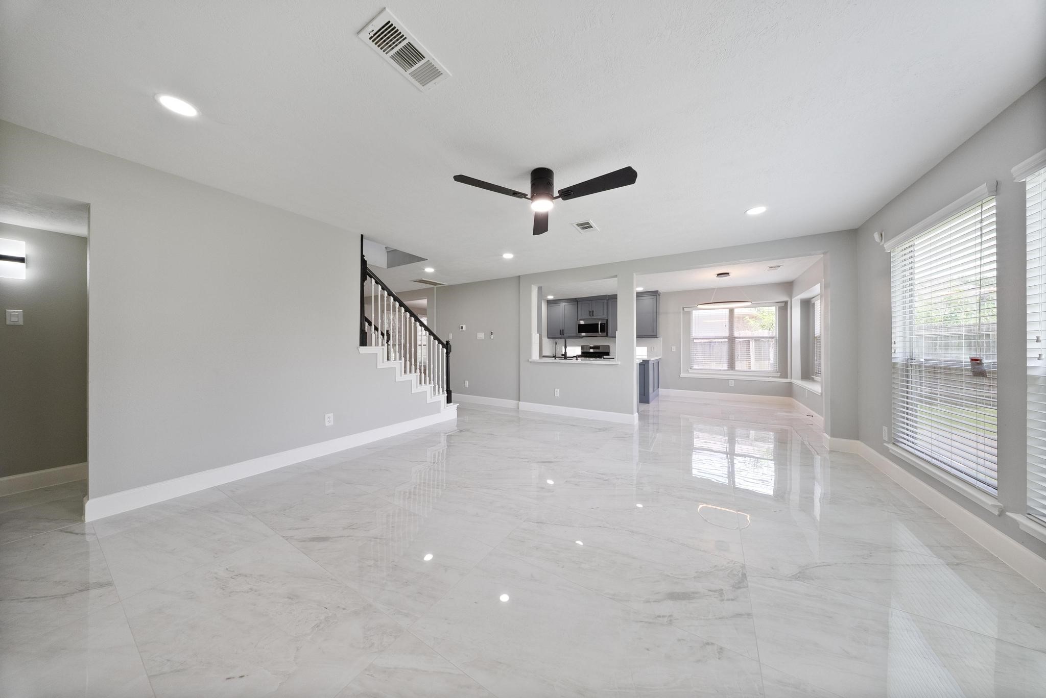 8311 Sierra Hill Court Property Photo 8