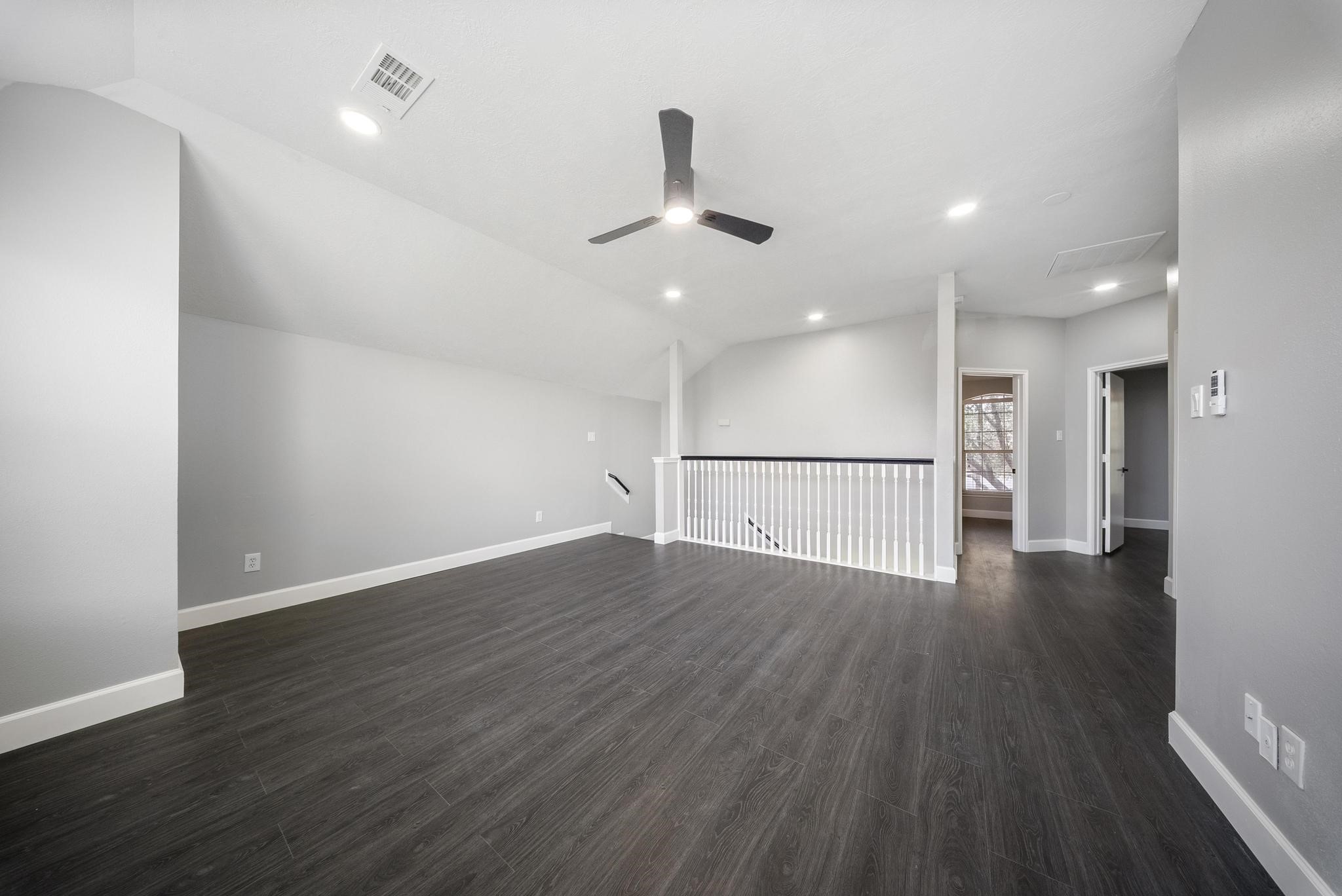 8311 Sierra Hill Court Property Photo 22