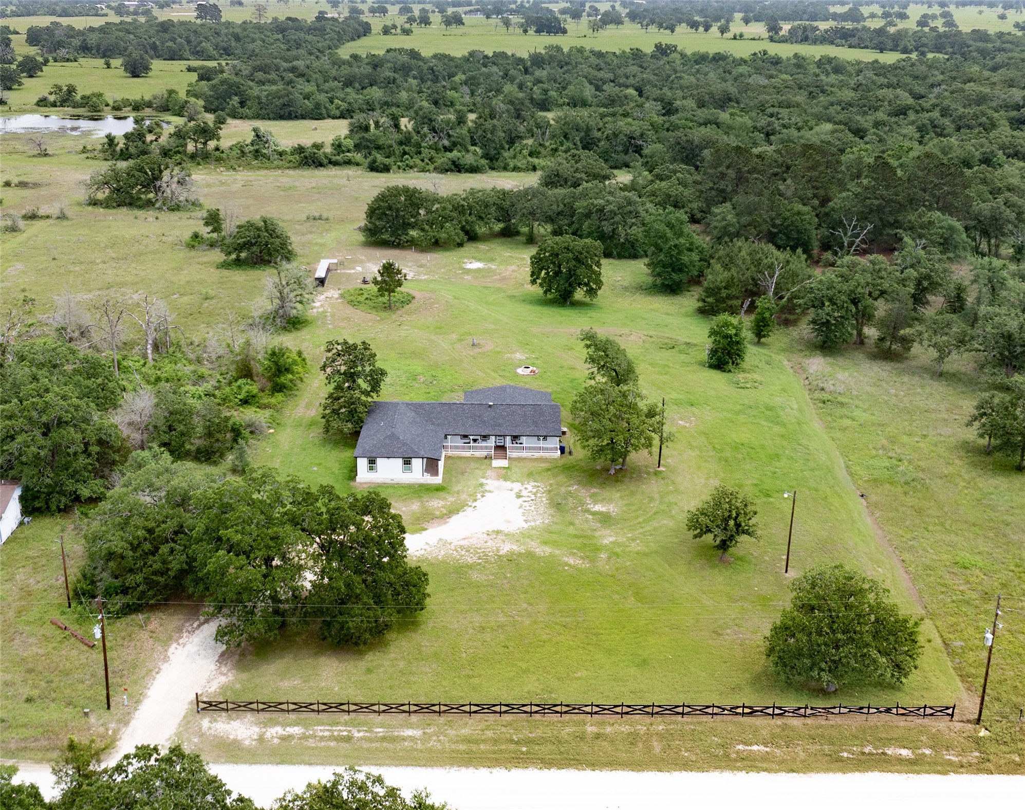 3508 Dick Barnes Loop Property Photo 1