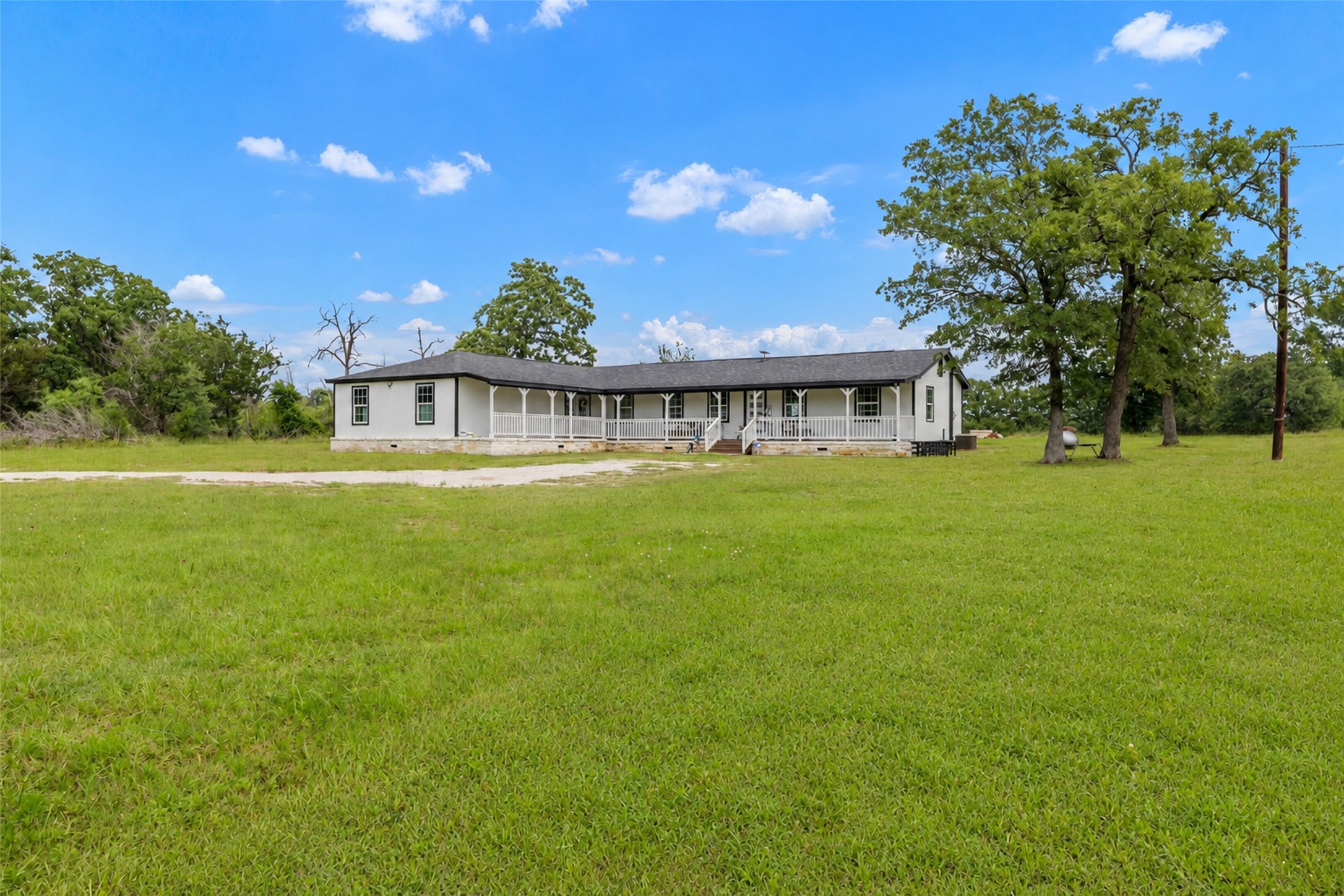 3508 Dick Barnes Loop Property Photo 3