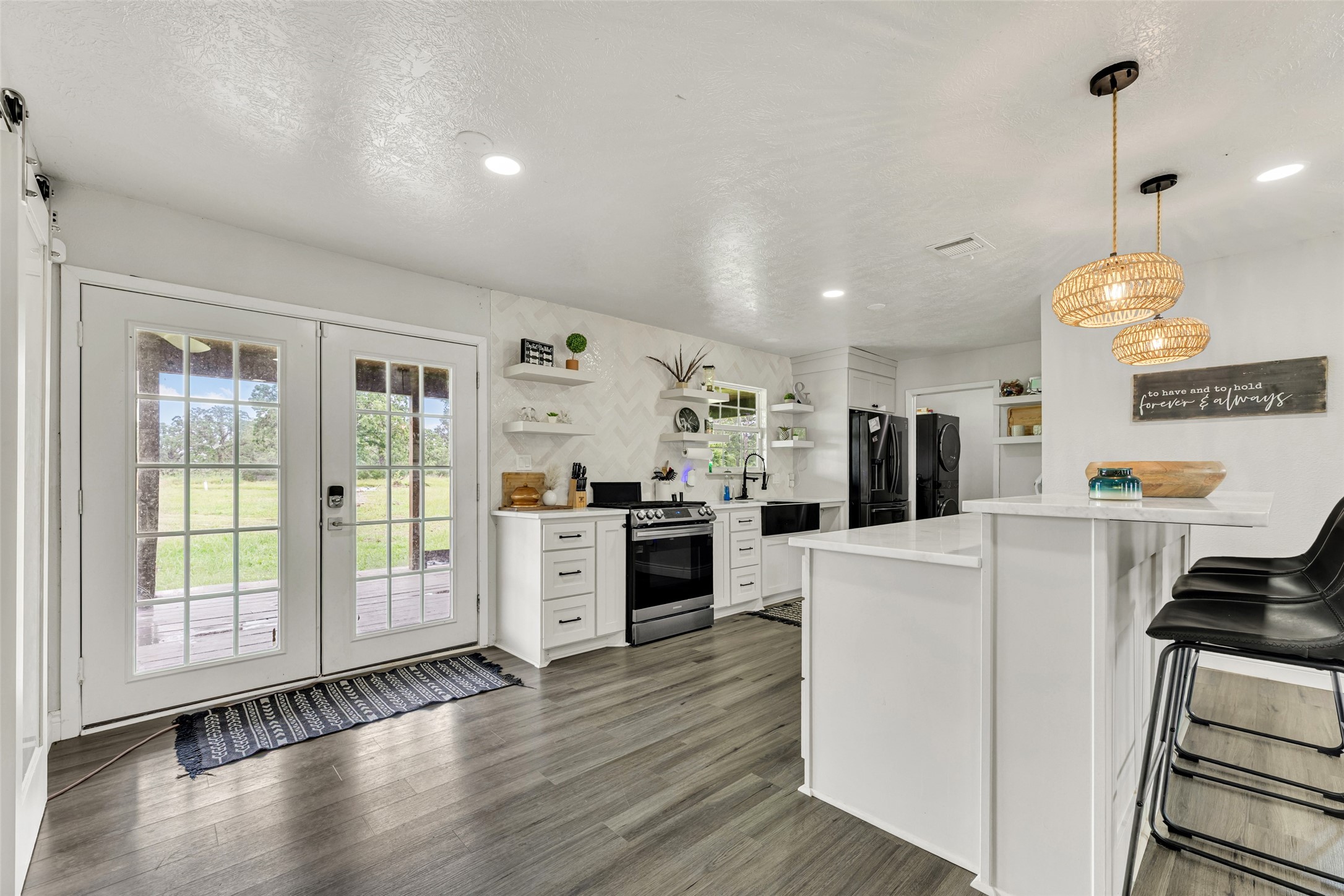 3508 Dick Barnes Loop Property Photo 10