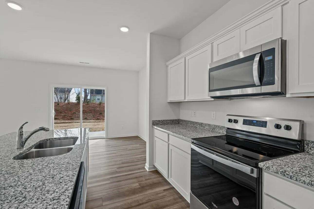 25232 Brookstone Way Property Photo 3