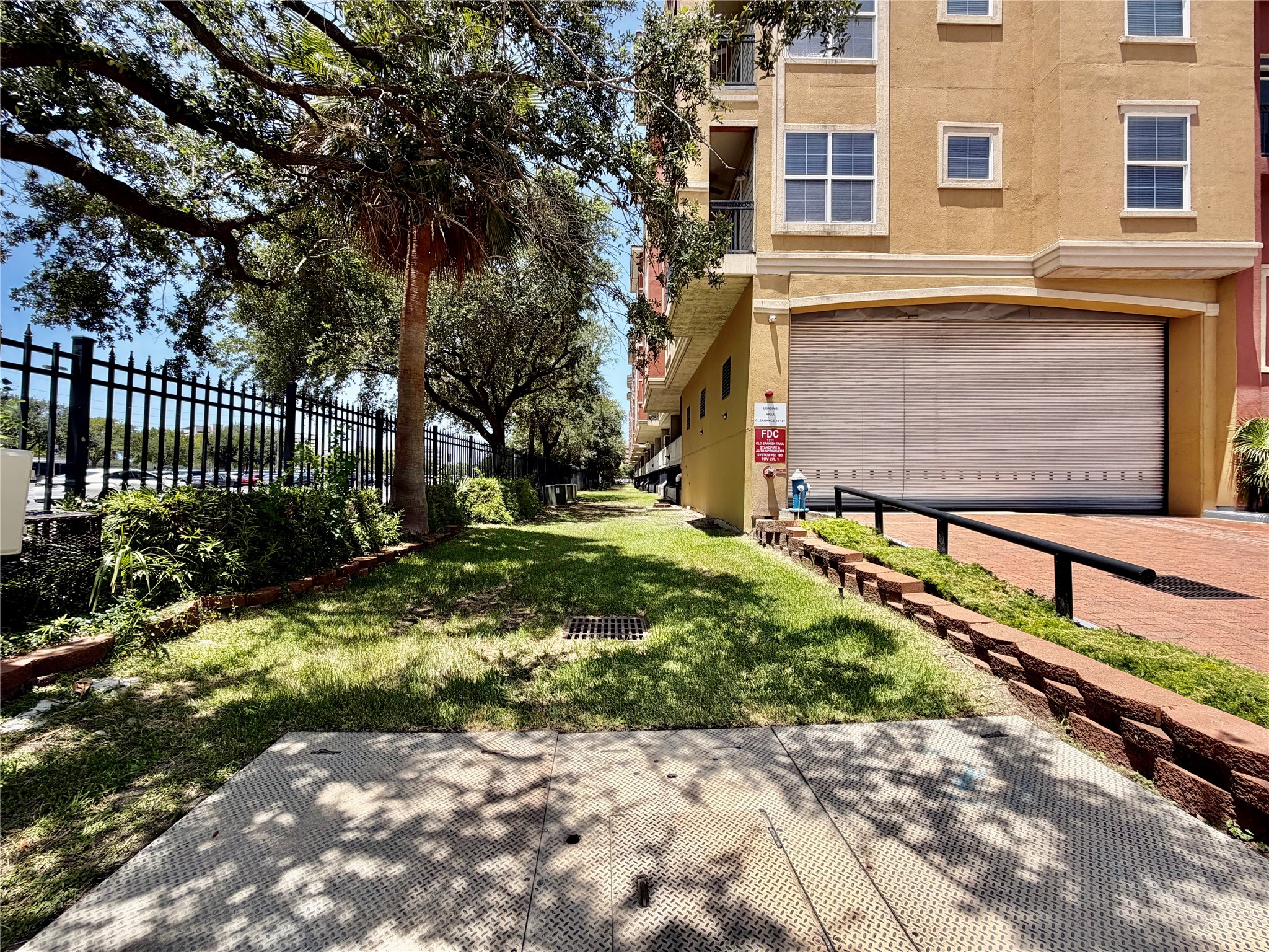 1711 Old Spanish Trail 407 Property Photo 3