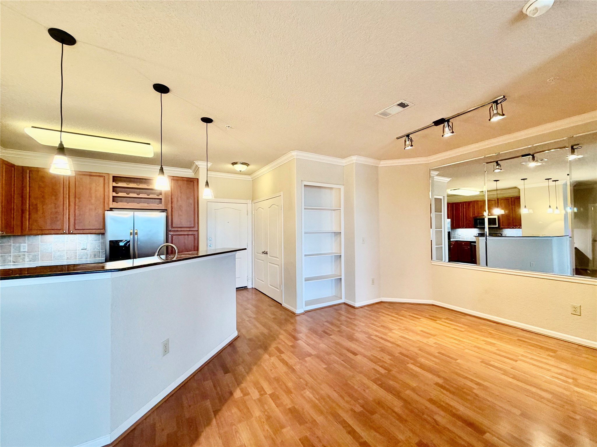 1711 Old Spanish Trail 407 Property Photo 6