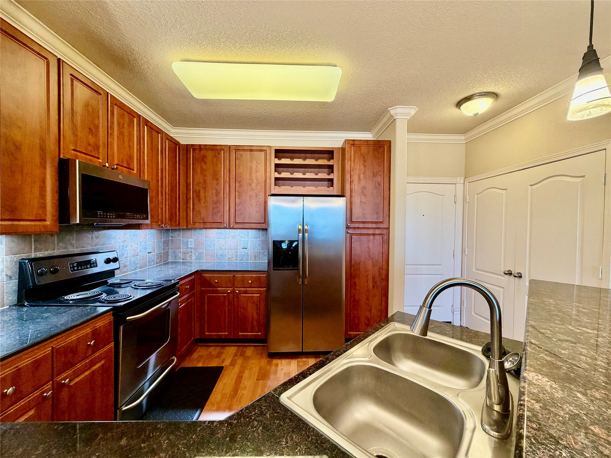 1711 Old Spanish Trail 407 Property Photo 13