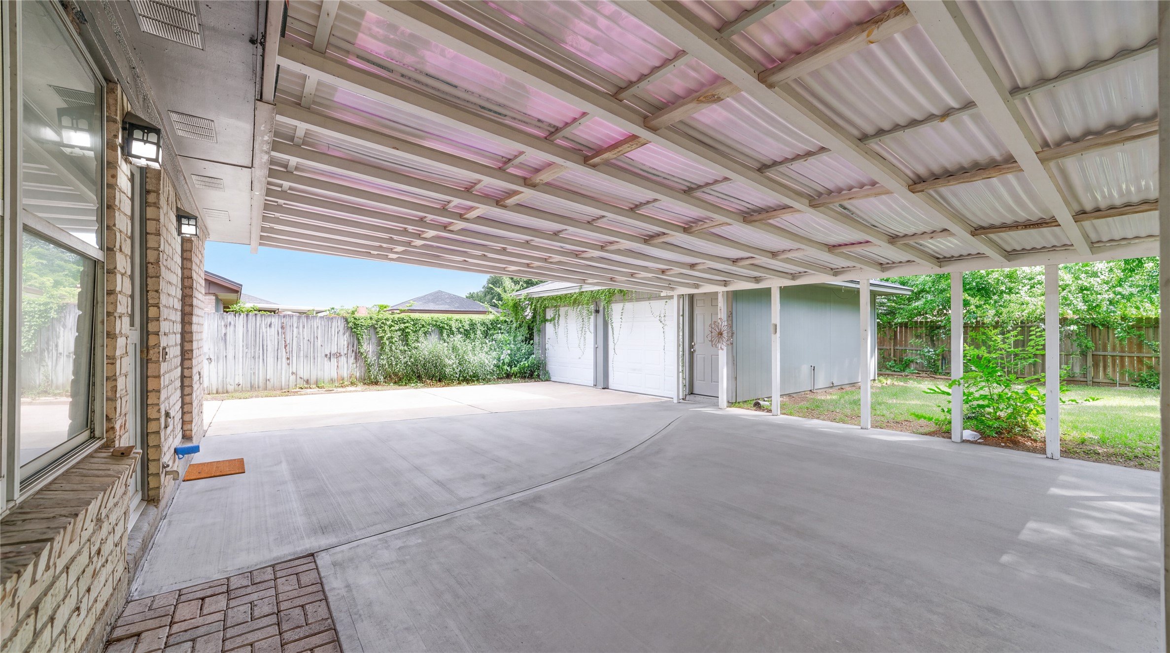 23230 Canyon Lake Drive Property Photo 28