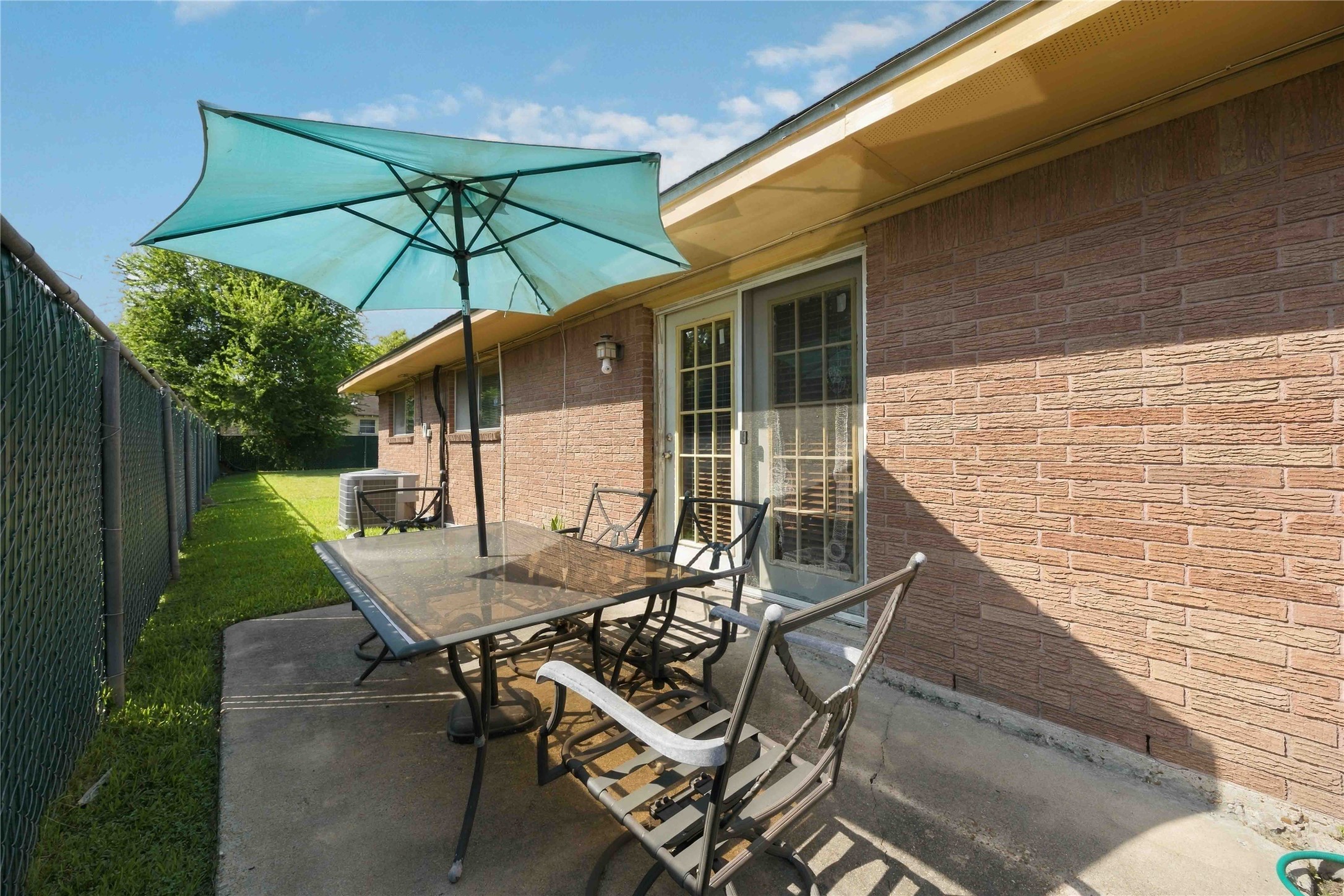 6202 Crane Street Property Photo 23