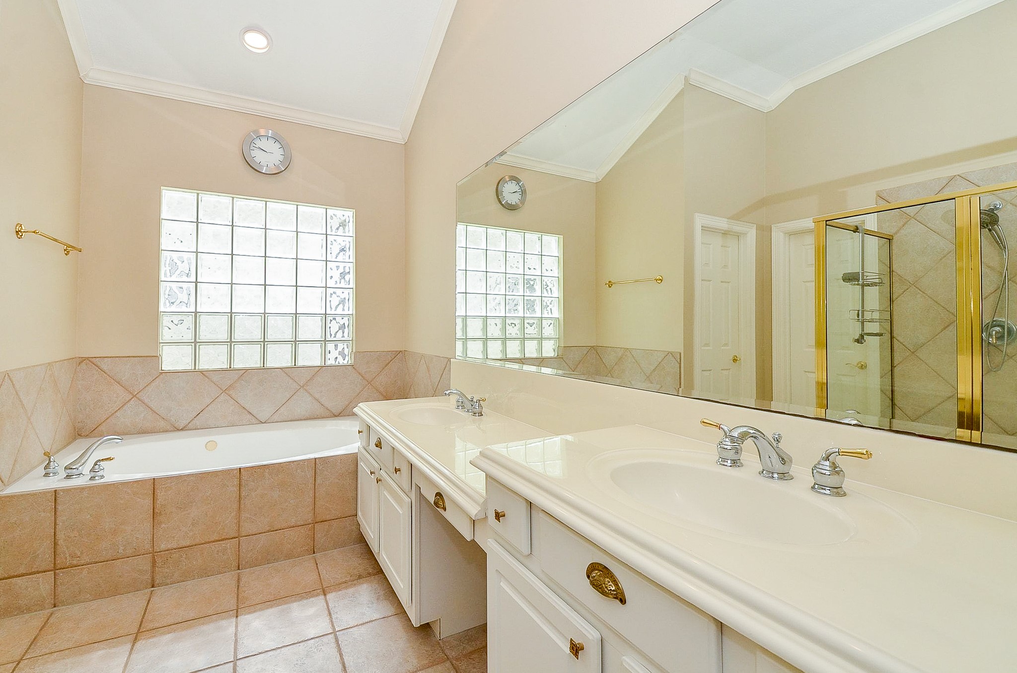5208 Blossom Street 5 Property Photo 17