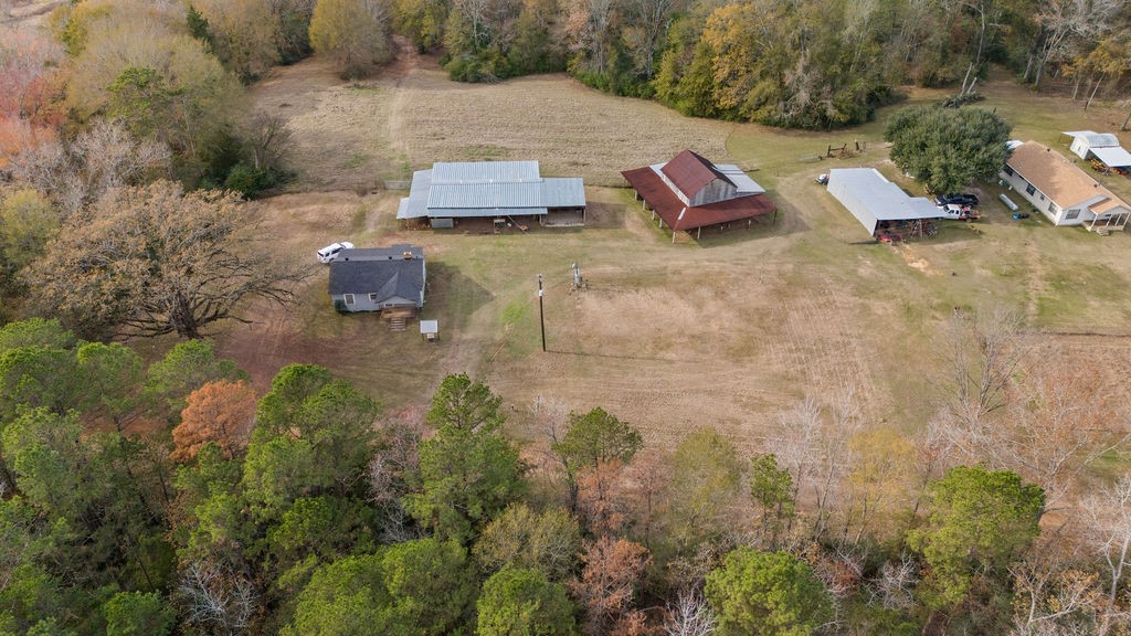 1102 Cr 4111 Property Photo 2