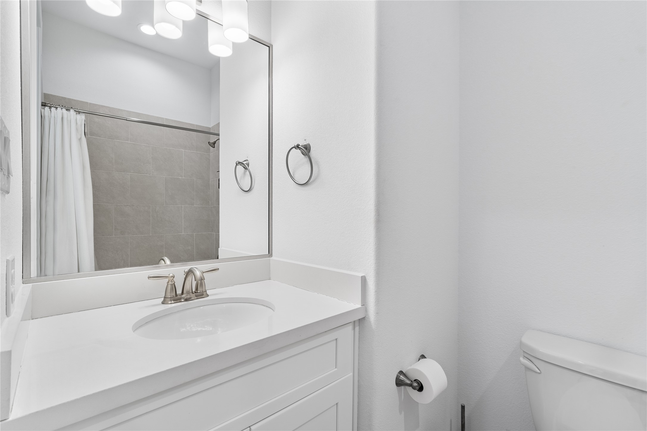 3319 Beverly Forest Drive Property Photo 27
