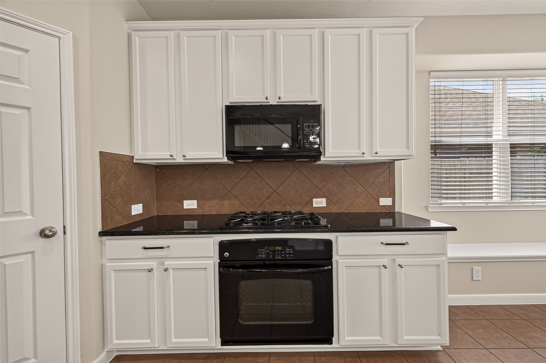 3635 Cottage Manor Lane Property Photo 22