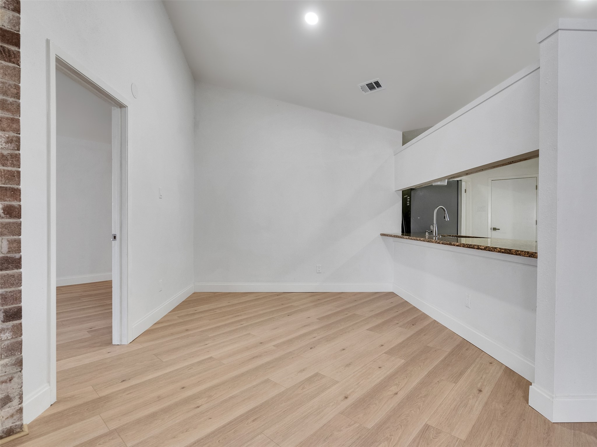 3206 Lindenfield Drive Property Photo 7
