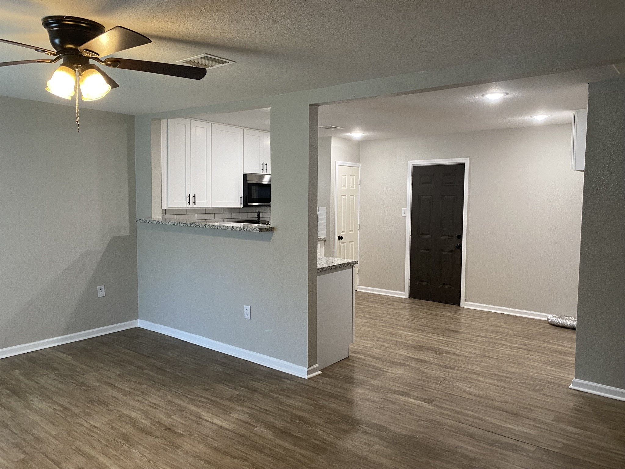 2016 Magnolia Drive Property Photo 7