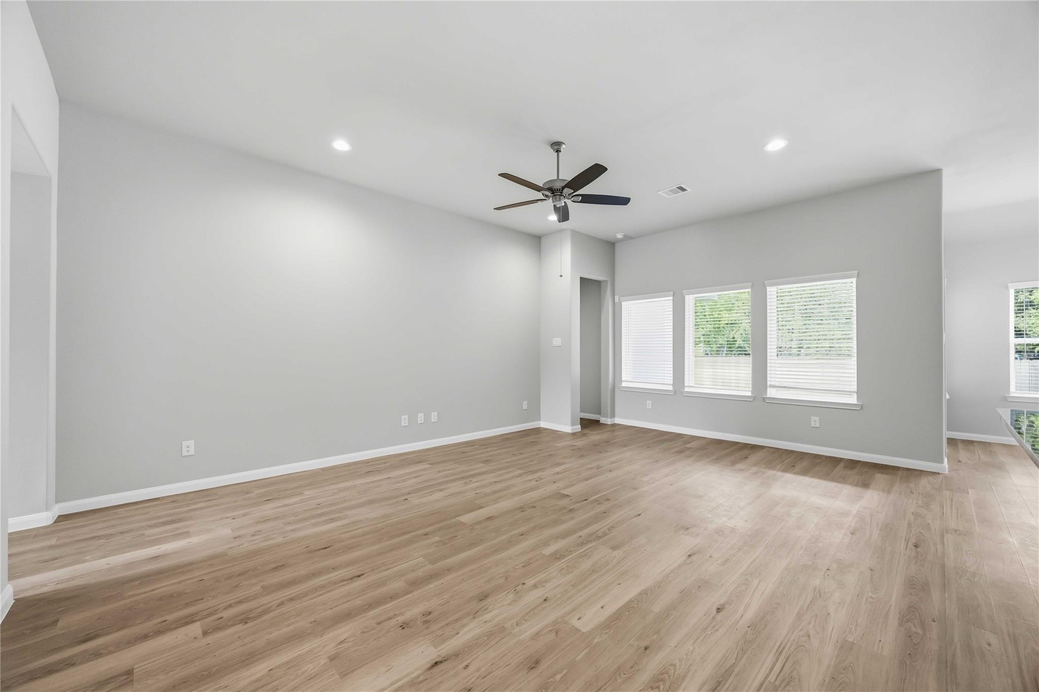 3919 Sugardale Street, Baytown Tx 77521 Property Photo 10