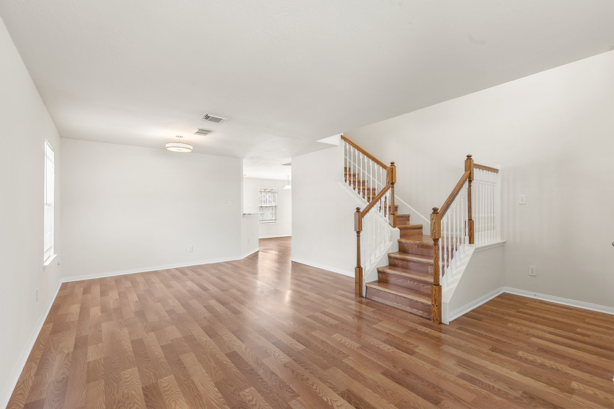 3111 Holly Ranch Drive Property Photo 5
