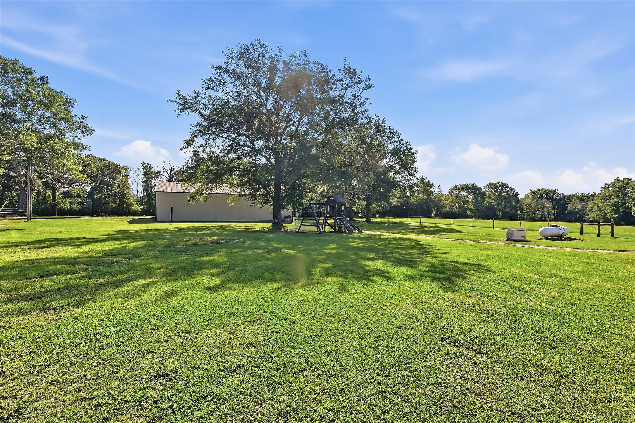 11082 Us Highway 75 S Property Photo 26