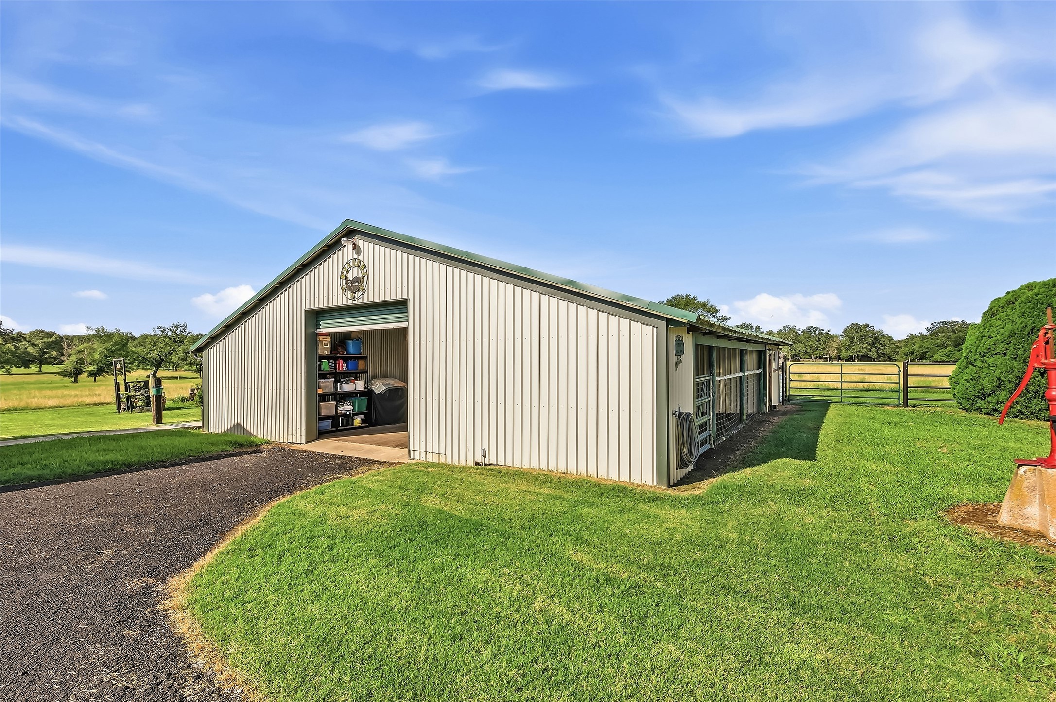 11082 Us Highway 75 S Property Photo 27