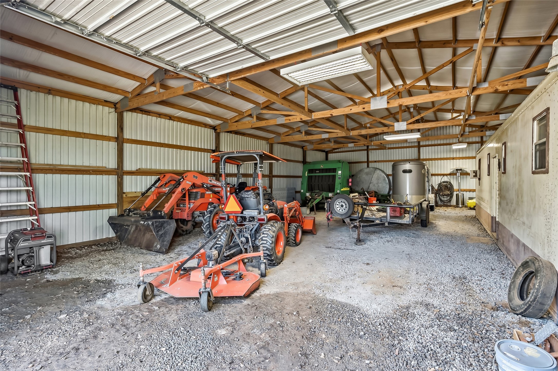 11082 Us Highway 75 S Property Photo 33