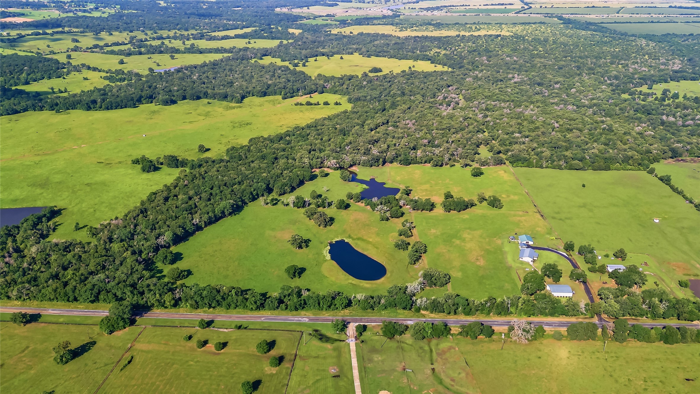 11082 Us Highway 75 S Property Photo 42