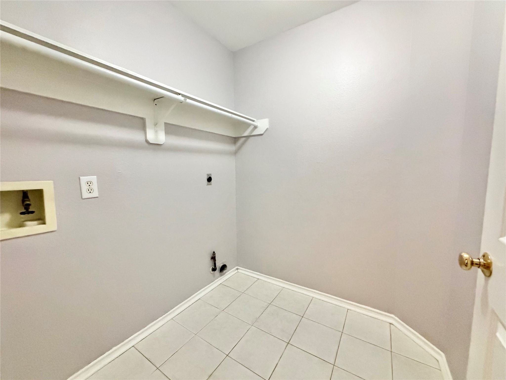 4614 Forest Home Drive Property Photo 9