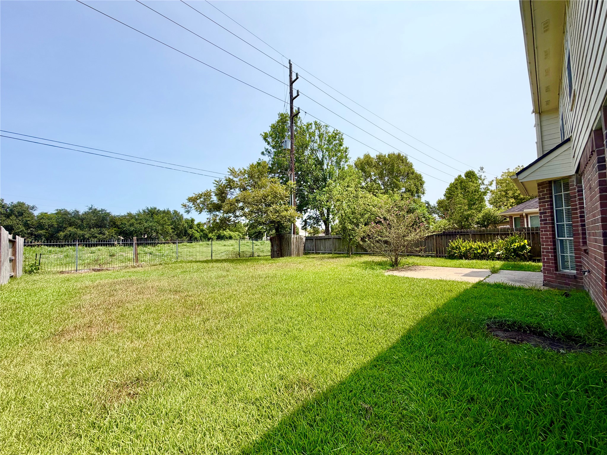 4614 Forest Home Drive Property Photo 28