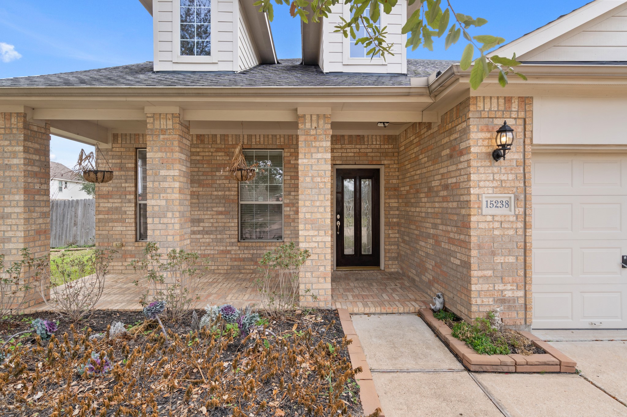 15238 Olmstead Park Drive Property Photo 3