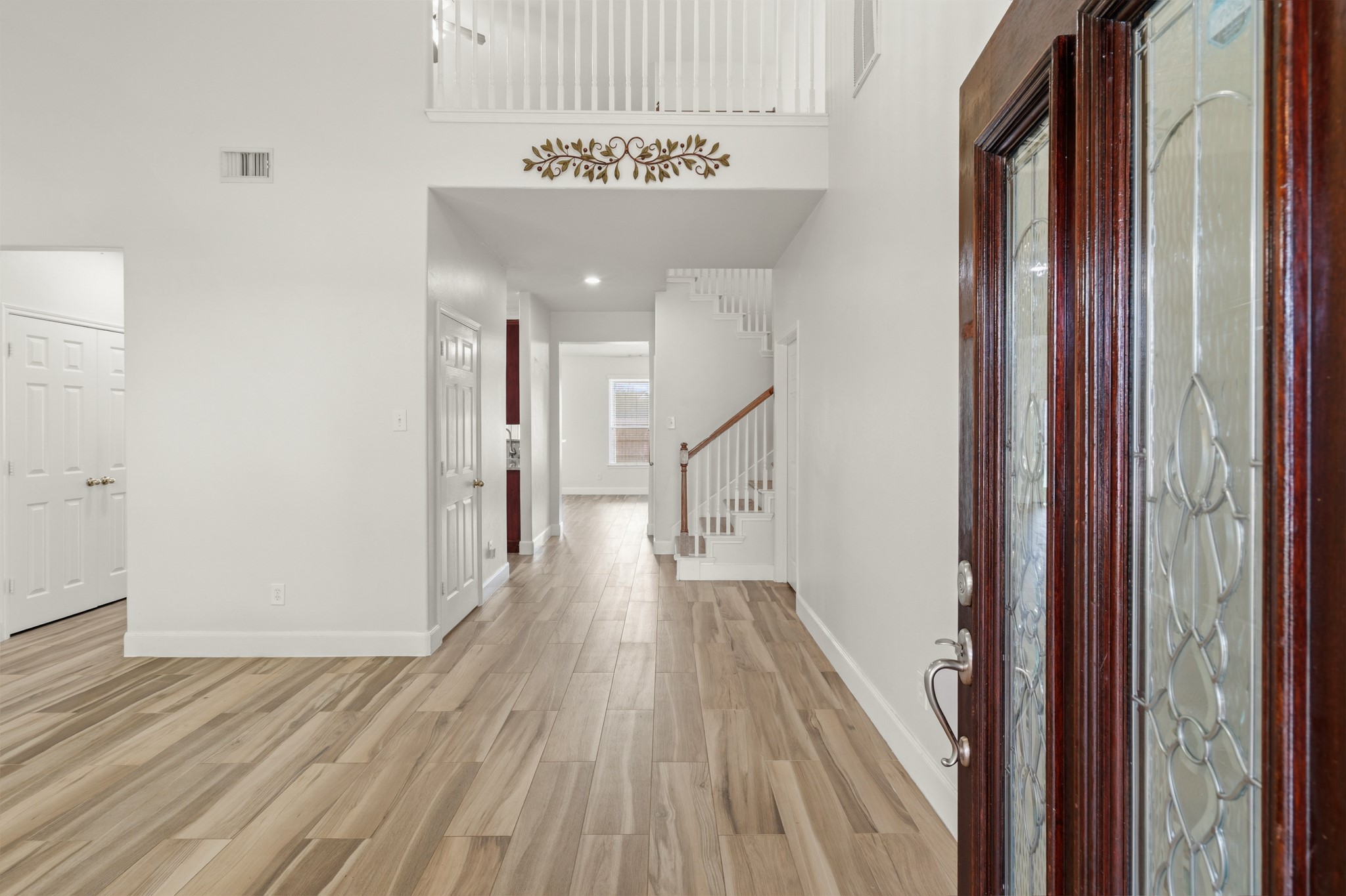 15238 Olmstead Park Drive Property Photo 4