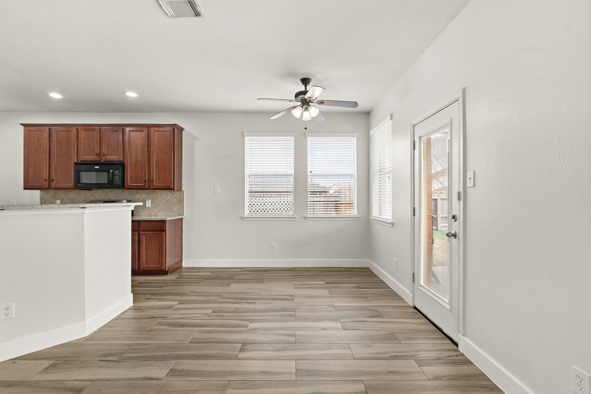 15238 Olmstead Park Drive Property Photo 12