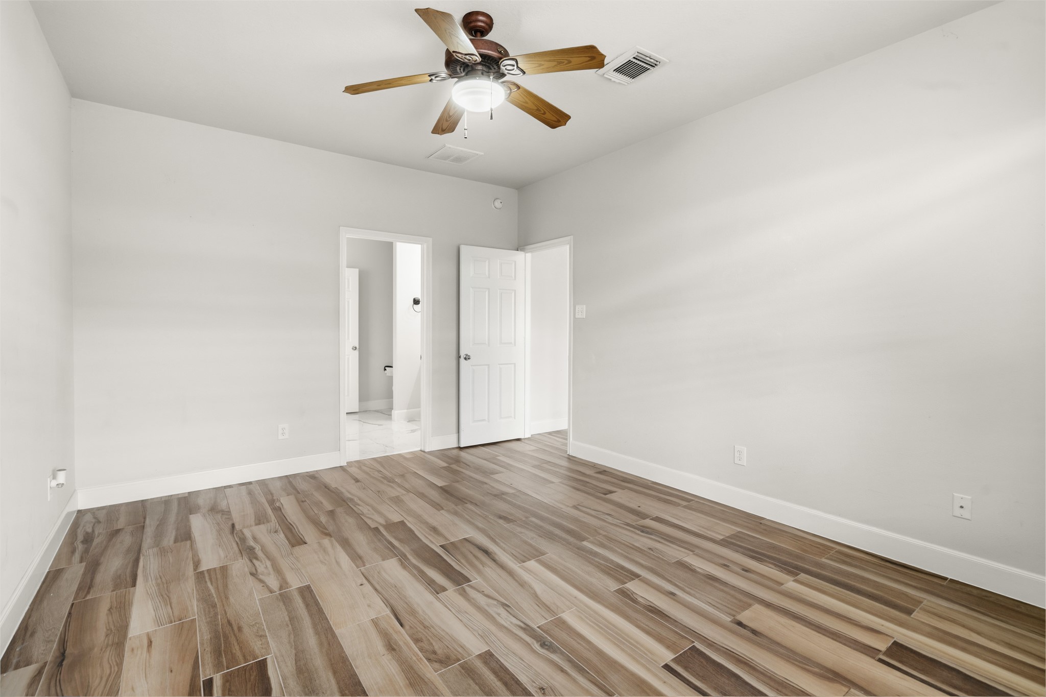15238 Olmstead Park Drive Property Photo 17