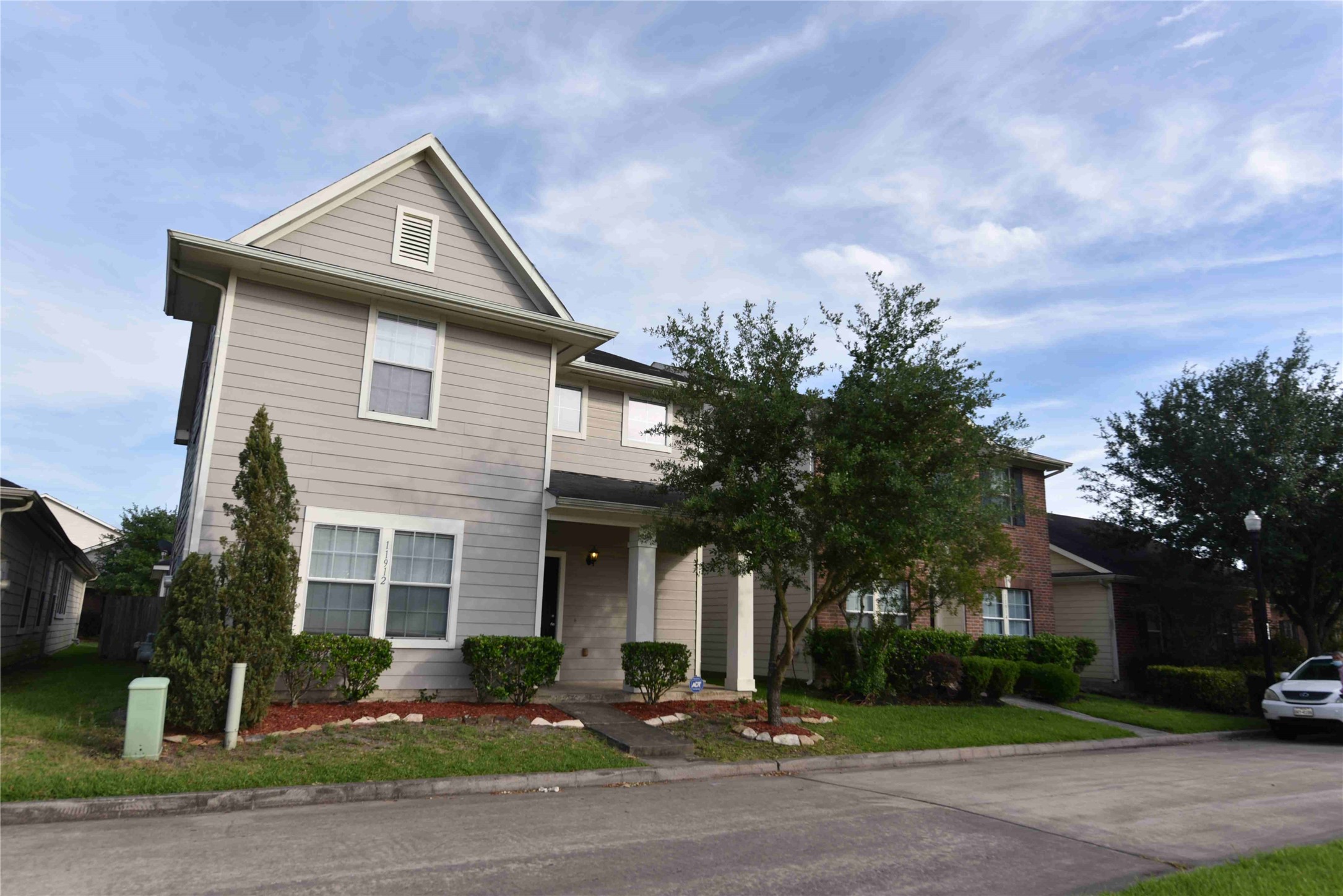 11912 Prior Park Drive Property Photo 1