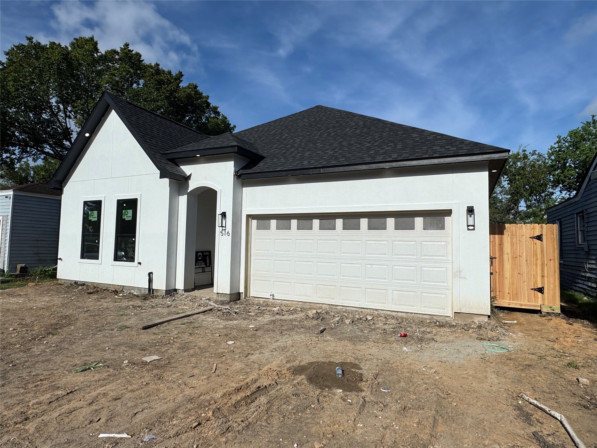 516 Spooner Street Property Photo 2