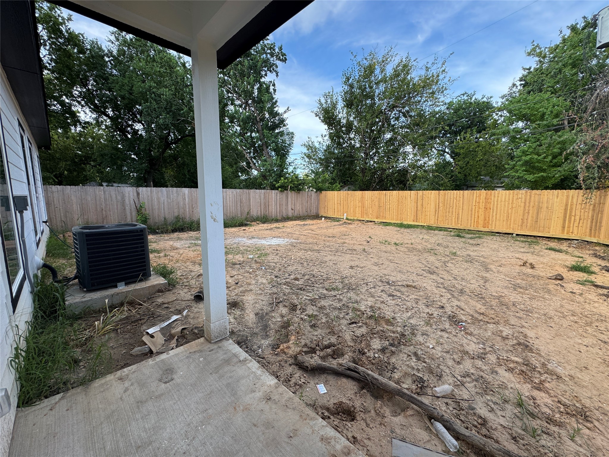 516 Spooner Street Property Photo 21