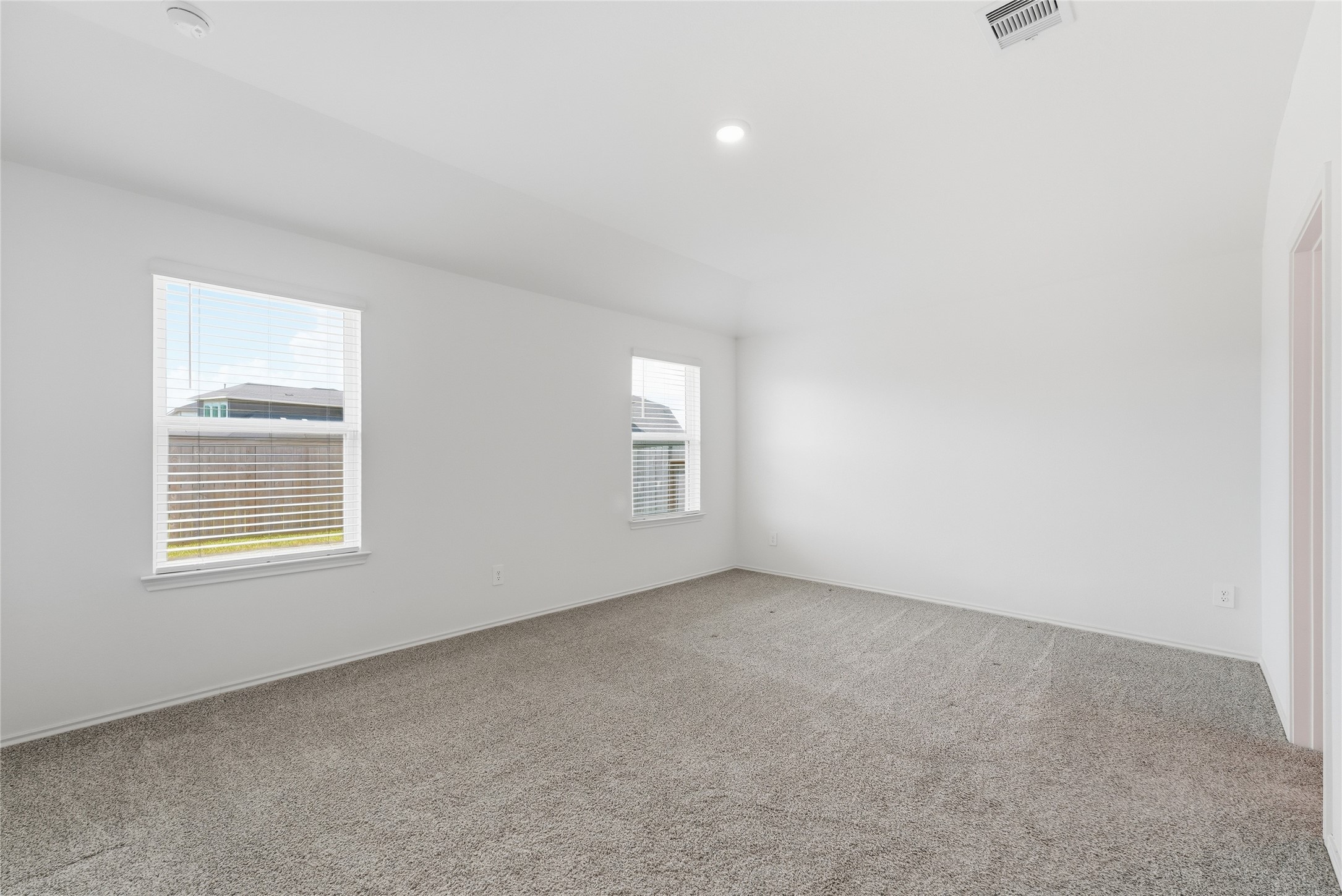 31323 Heddington Lane Property Photo 16