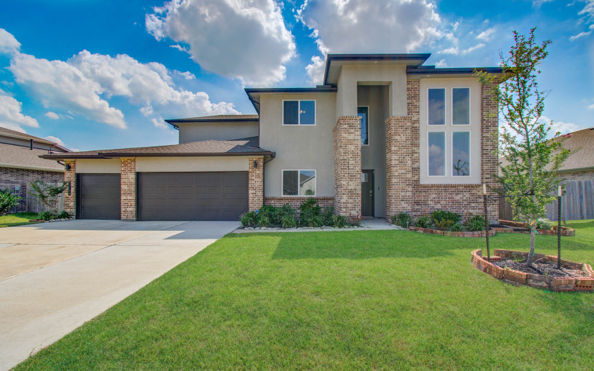 3706 Jayci Lake Trace Property Photo 2