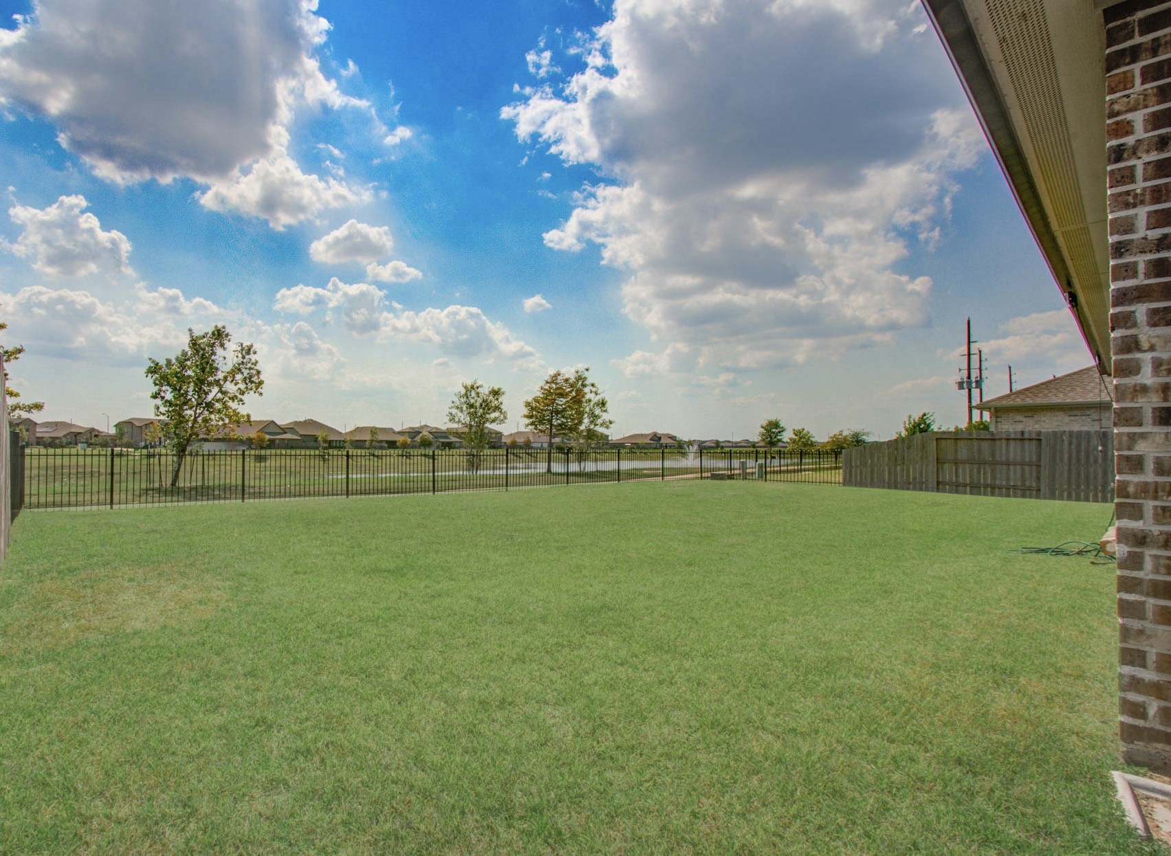 3706 Jayci Lake Trace Property Photo 33